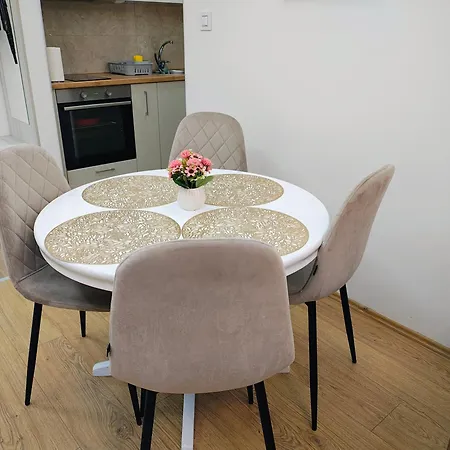 Nesa * Banja Koviljača