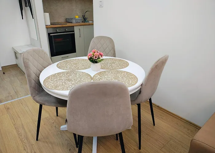 Nesa * Banja Koviljača